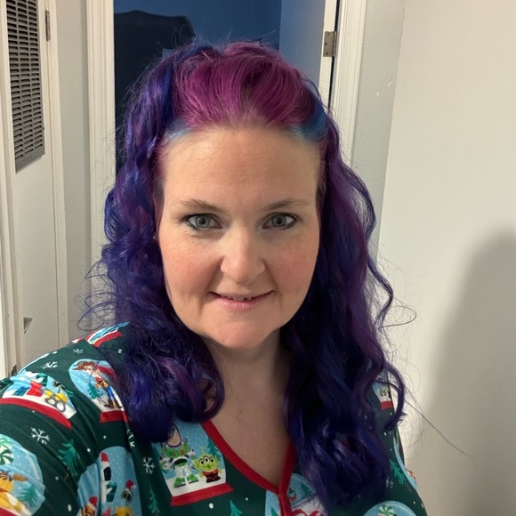 Meet your Posher, Mary - Picture 1 of 1